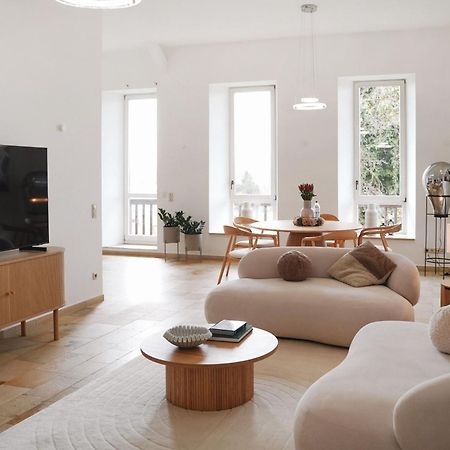 Loewenherz Homes Luxury Apartment - Stadt- Und Seenaehe - Fellnasenfreundlich - Lichtdurchflutet Stephanskirchen ภายนอก รูปภาพ