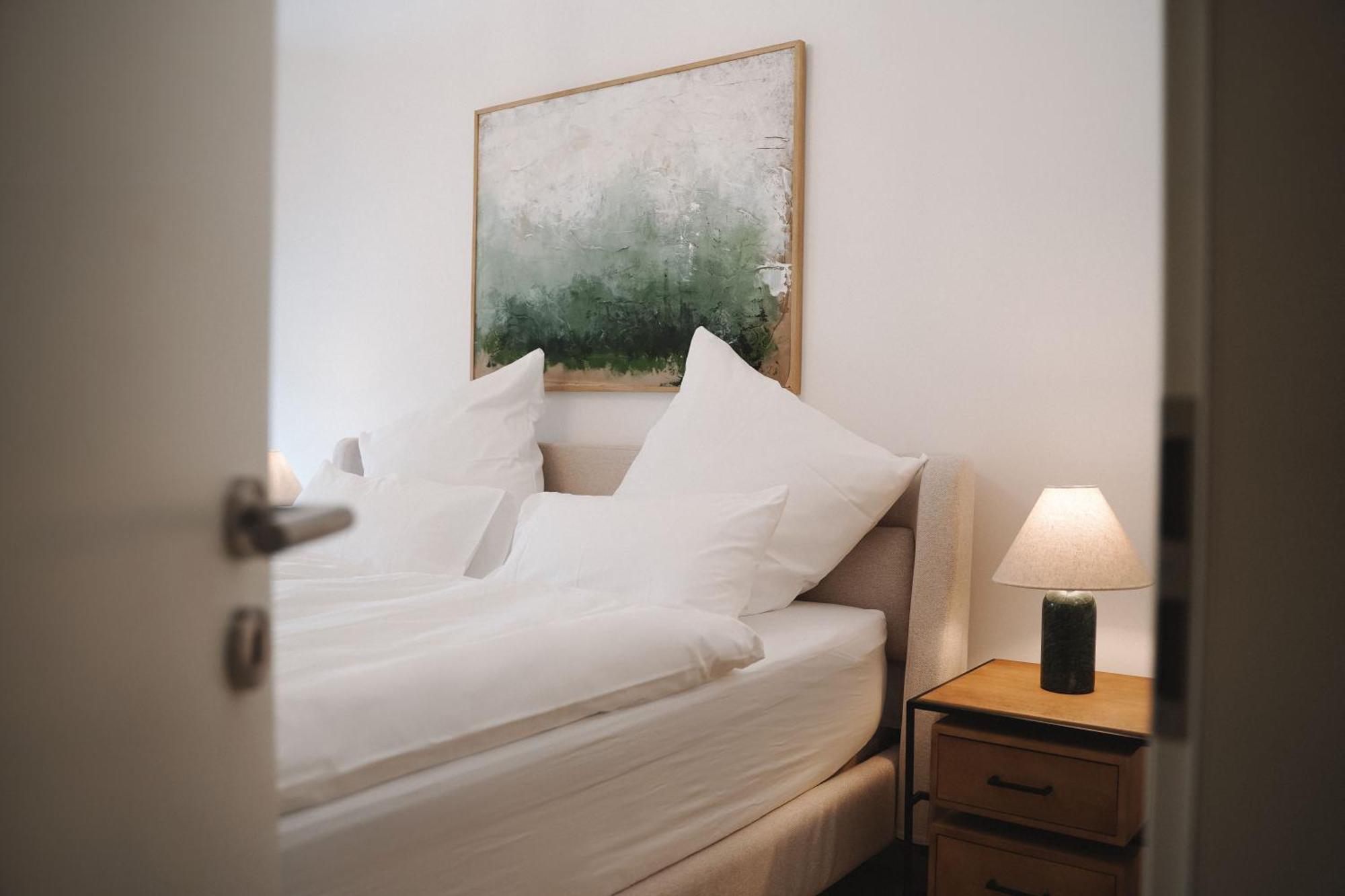 Loewenherz Homes Luxury Apartment - Stadt- Und Seenaehe - Fellnasenfreundlich - Lichtdurchflutet Stephanskirchen ภายนอก รูปภาพ